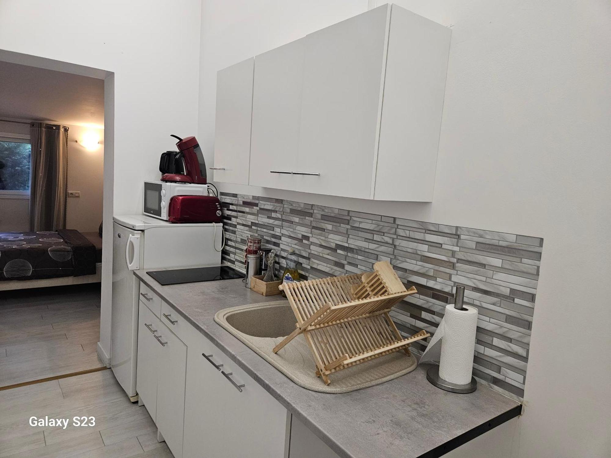 Calme Avec Acces Jardin Et Piscine Apartamento Flayosc
